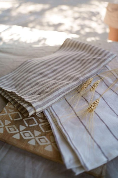sandara, linen towel, tea towel, linen napkins, flax towel, pure linen towel, linen kitchen towels, linen bath towel, linen dish towels, linen towel set, kitchen gift, gift for hostees, eco friendly gift, sustainable gift, mothers day gift, art towel, hand towel