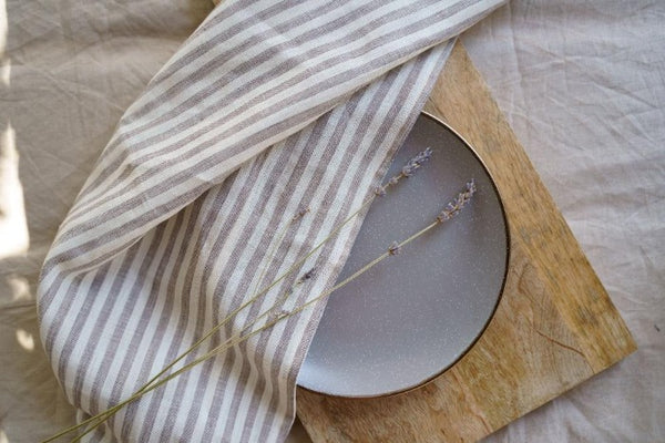 sandara, linen towel, tea towel, linen napkins, flax towel, pure linen towel, linen kitchen towels, linen bath towel, linen dish towels, linen towel set, kitchen gift, gift for hostees, eco friendly gift, sustainable gift, mothers day gift, art towel, hand towel