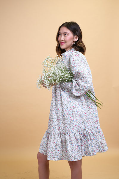 SANDARA Voluminous Midi dress