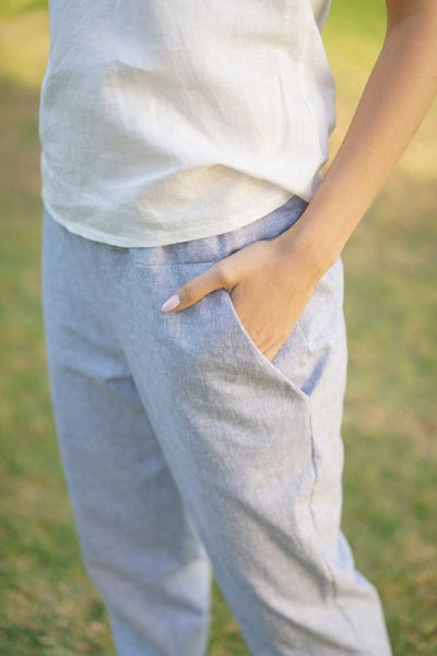 loose pants, black white pants, beach pants, summer pants, spring pants, sandara, linen trousers, women linen pants, pants with pockets, women linen clothing, made in usa pants, minimalist pants, grey fall pants, sustainable pants, linen pants women, fall pants, linen clothes USA, linen joggers women, office pants