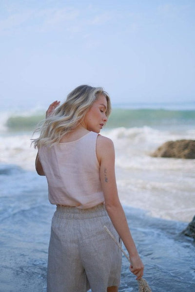 eco friendly gift, beach top, summer top, spring top, sandara, linen t-shirt, sustainable top, linen top usa, linen tank top, linen sleeveless top, linen t-shirt women, linen blouse women, white black linen tank top, linen peach tank top, basic linen blouse, relaxed fit shirt, minimalist top
