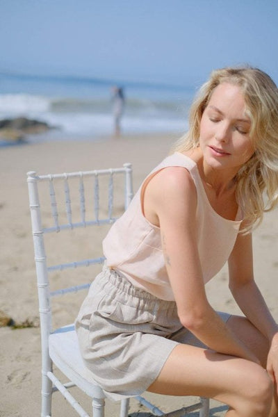 eco friendly gift, beach top, summer top, spring top, sandara, linen t-shirt, sustainable top, linen top usa, linen tank top, linen sleeveless top, linen t-shirt women, linen blouse women, white black linen tank top, linen peach tank top, basic linen blouse, relaxed fit shirt, minimalist top