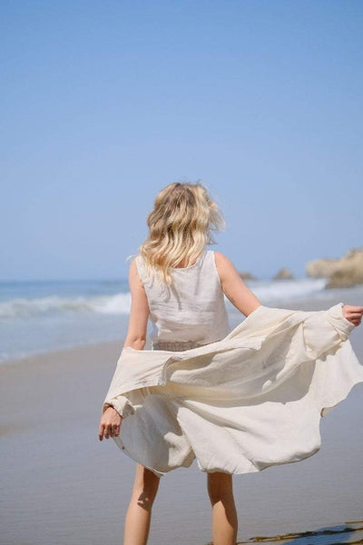eco friendly gift, beach top, summer top, spring top, sandara, linen t-shirt, sustainable top, linen top usa, linen tank top, linen sleeveless top, linen t-shirt women, linen blouse women, white black linen tank top, linen peach tank top, basic linen blouse, relaxed fit shirt, minimalist top